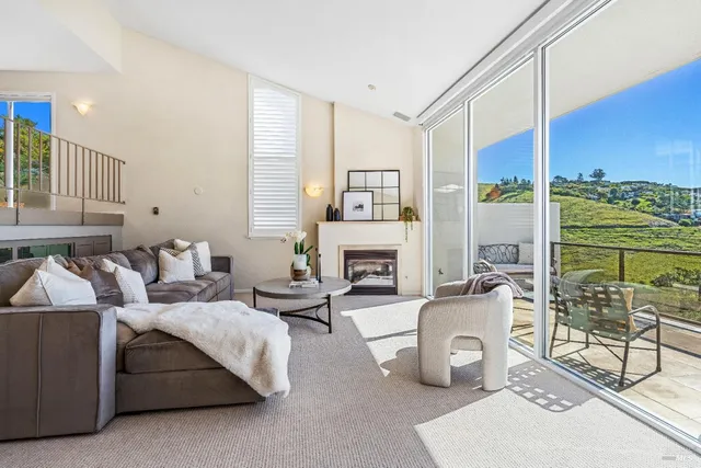 $1,950,000 | 121 Red Hill Circle, Tiburon, CA 94920