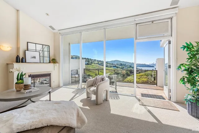 $1,950,000 | 121 Red Hill Circle, Tiburon, CA 94920