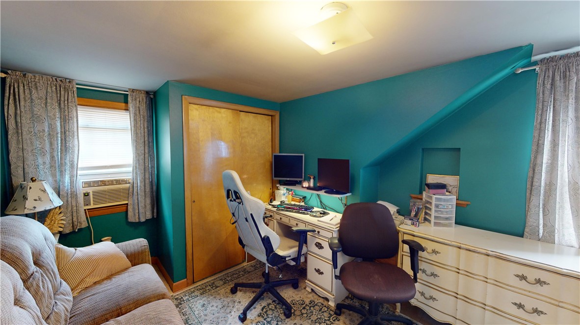 97 Dewey Avenue Pawtucket, RI 02861 - Photo 14 of 45