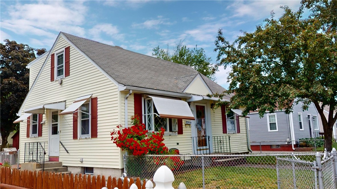 97 Dewey Avenue Pawtucket, RI 02861 - Photo 2 of 45