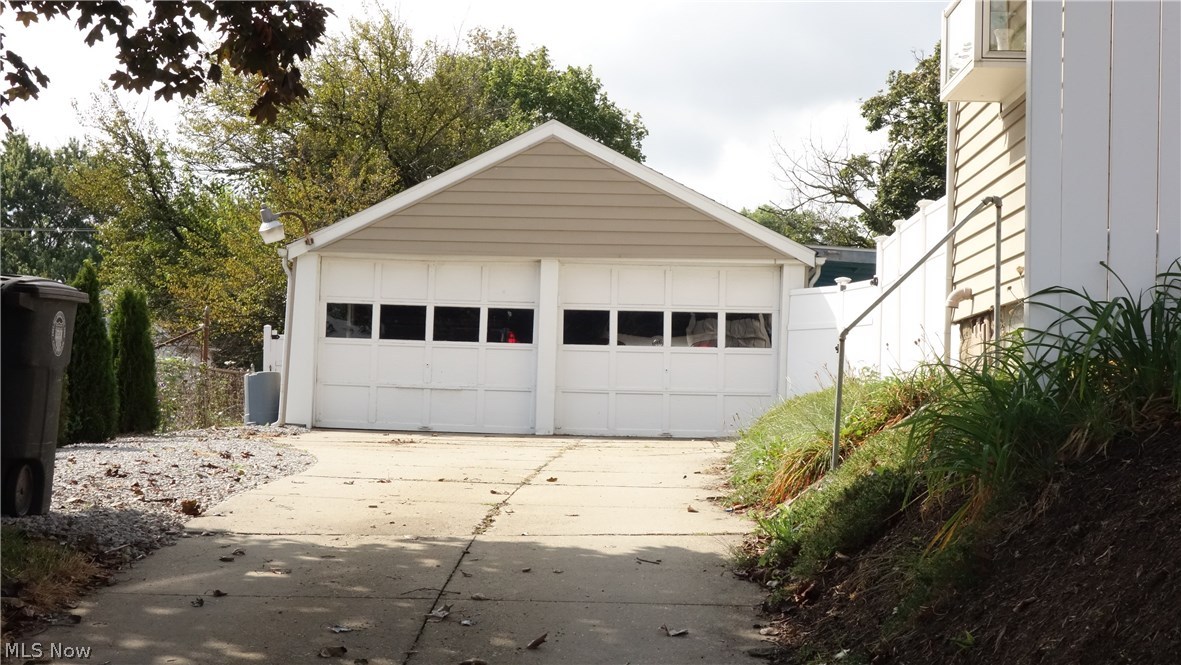 556 West Wilbeth Road Akron, OH 44314 - Photo 27 of 28 Gallery Image 27