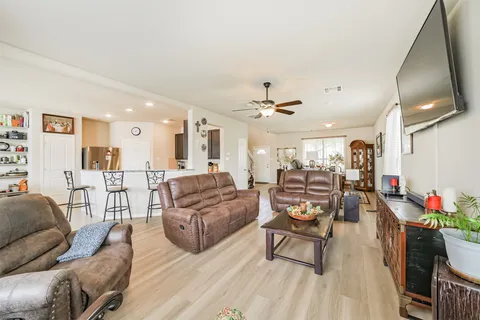 $360,000 | 12009 La Salle River Road, Conroe, TX 77304