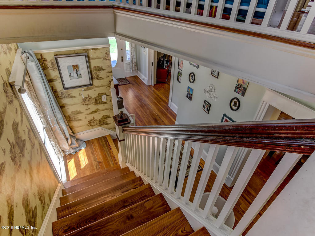 2230 Post Street Jacksonville, FL 32204 - Photo 21 of 34 a view of stairs