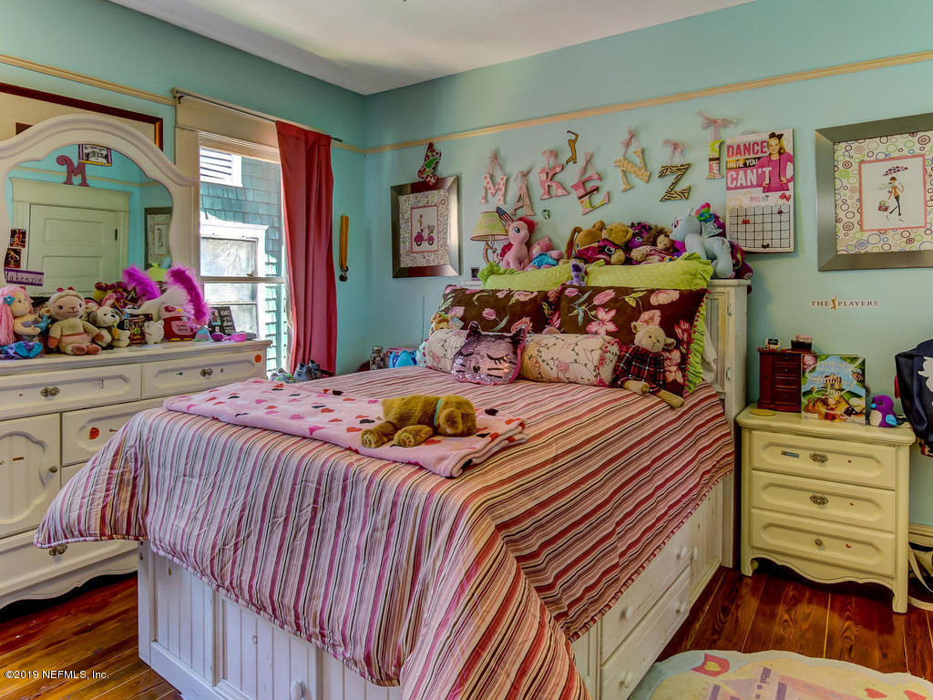 2230 Post Street Jacksonville, FL 32204 - Photo 28 of 34 a bedroom with a bed and with furniture