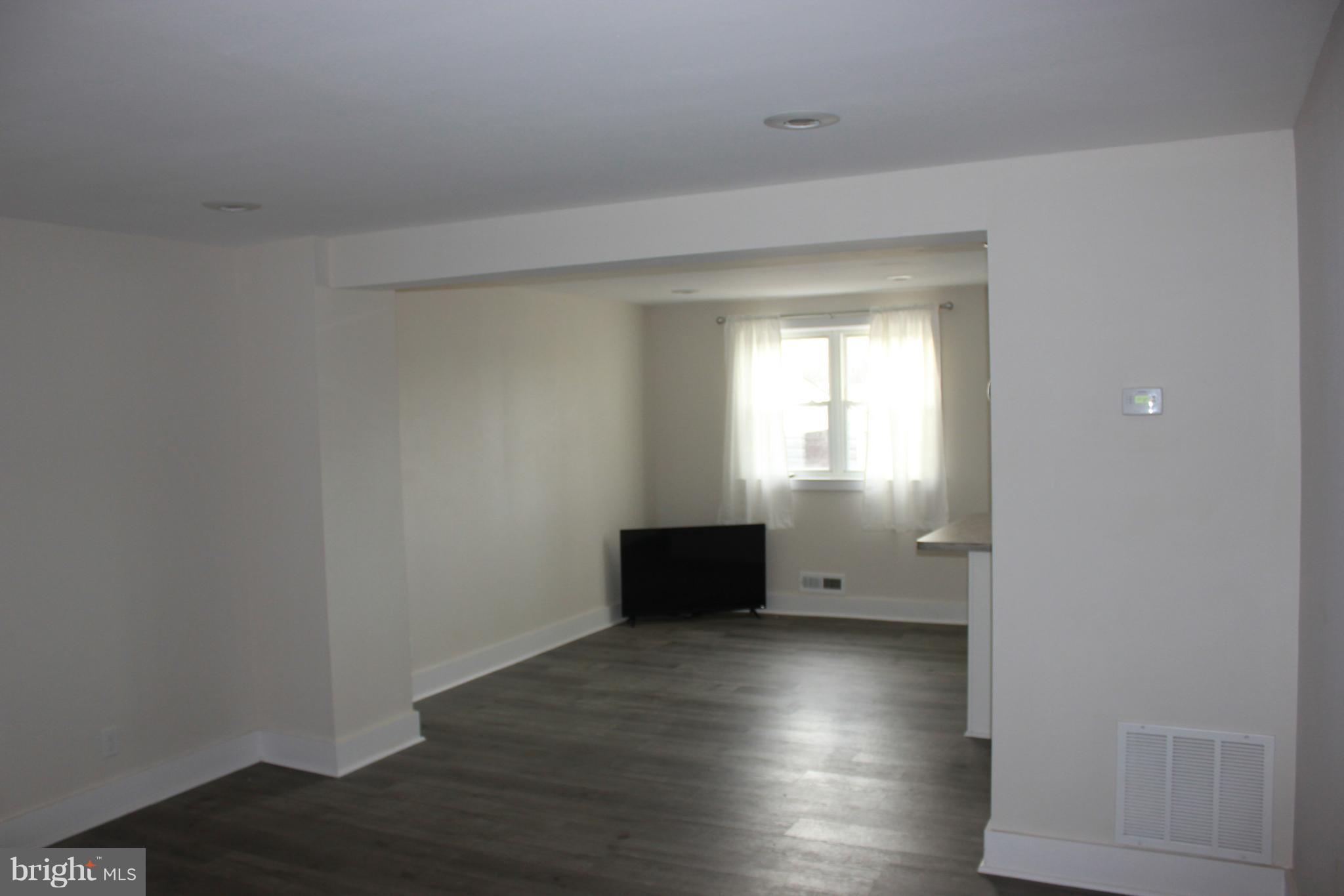 1952 Church Road Baltimore, MD 21222 - Photo 5 of 14 View to Dining Room