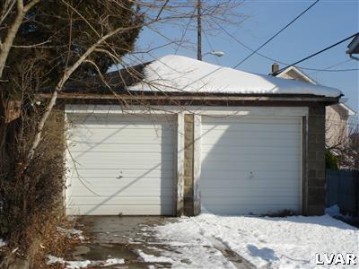 647 Spring Street Bethlehem, PA 18018 - Photo 3 of 3