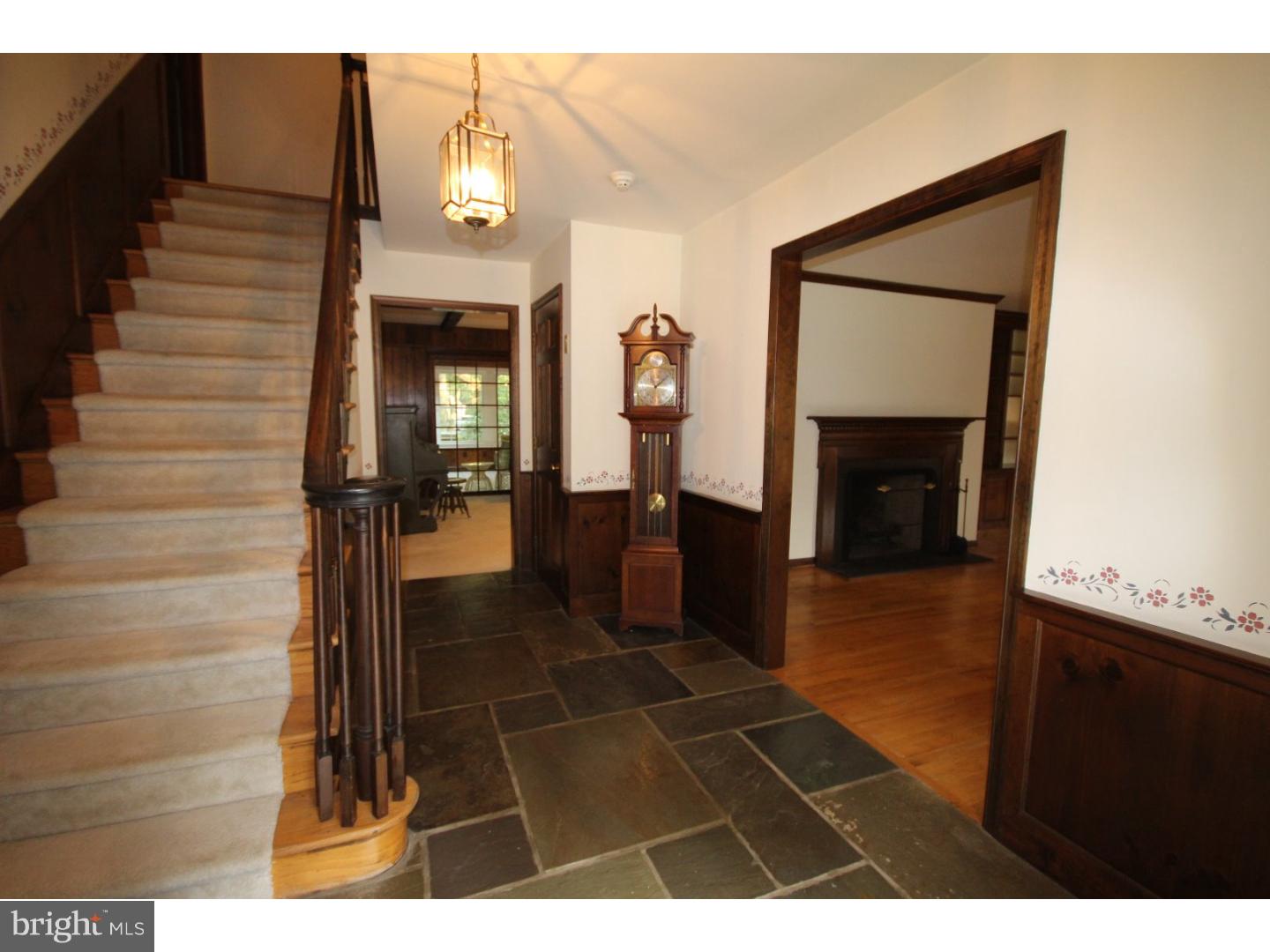 482 Stoneybrook Road Newtown, PA 18940 - Photo 6 of 25 Foyer