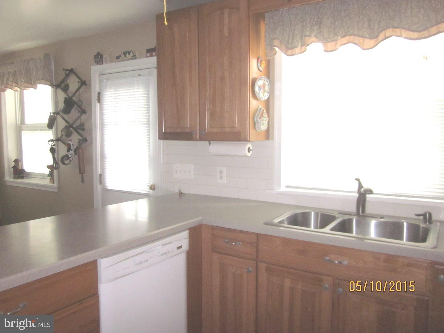 506 Cumberland Road Havertown, PA 19083 - Photo 7 of 25 Kitchen