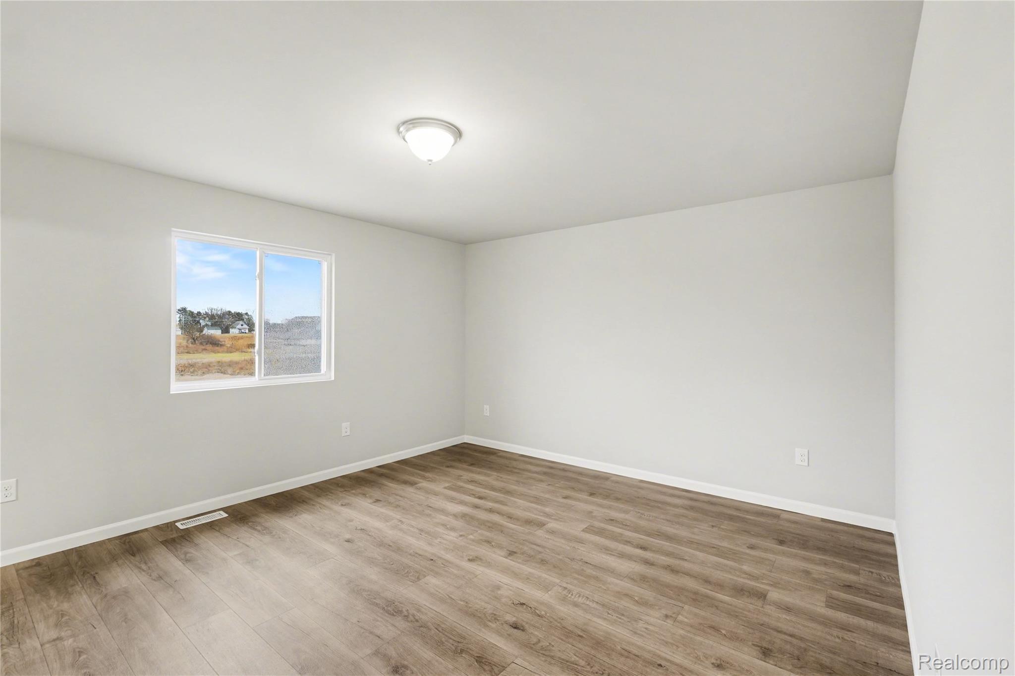 12521 Sharp Road Linden, MI 48451 - Photo 16 of 25 Primary Bedroom
