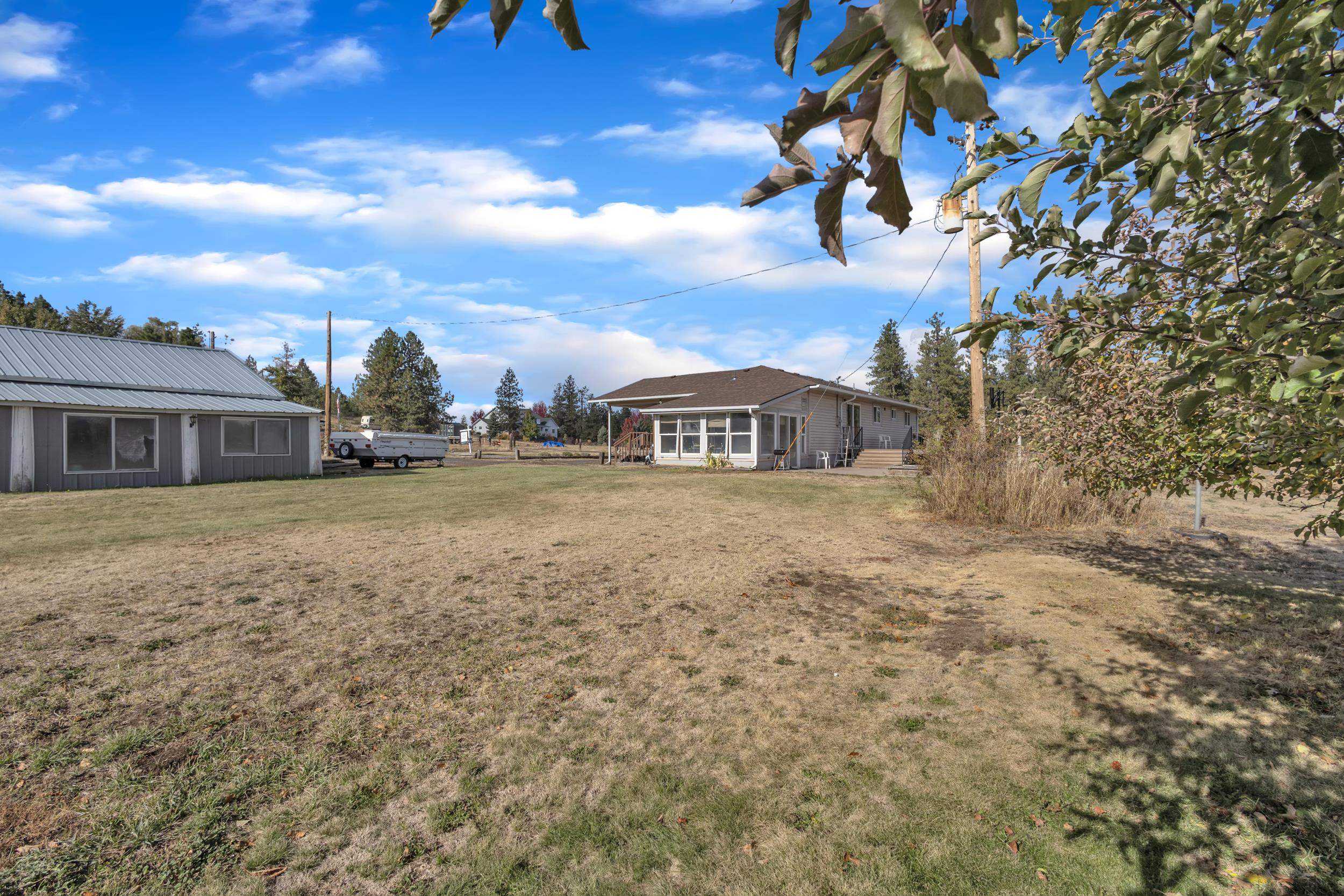 12217 South Gardner Road Cheney, WA 99004 - Photo 17 of 21