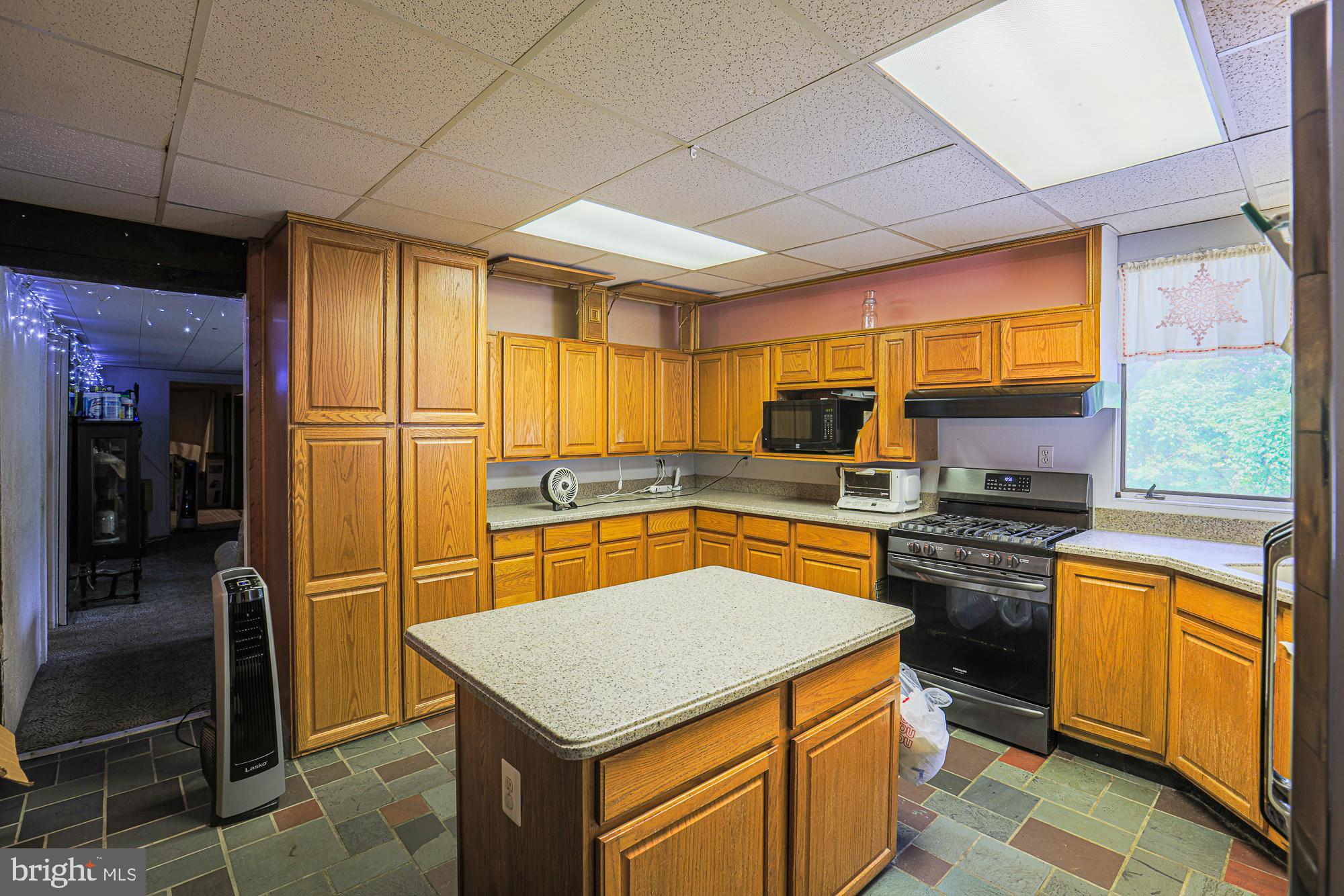 4232 Silver Spring Road Perry Hall, MD 21236 - Photo 19 of 50 Large Kitchen