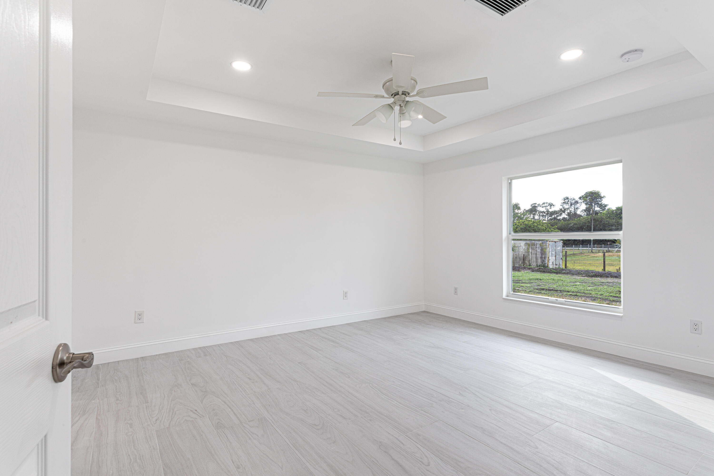 17926 33rd Road North Loxahatchee, FL 33470 - Photo 15 of 49 19B896A5-8C64-47AB-A927-ADB8BCB1990B
