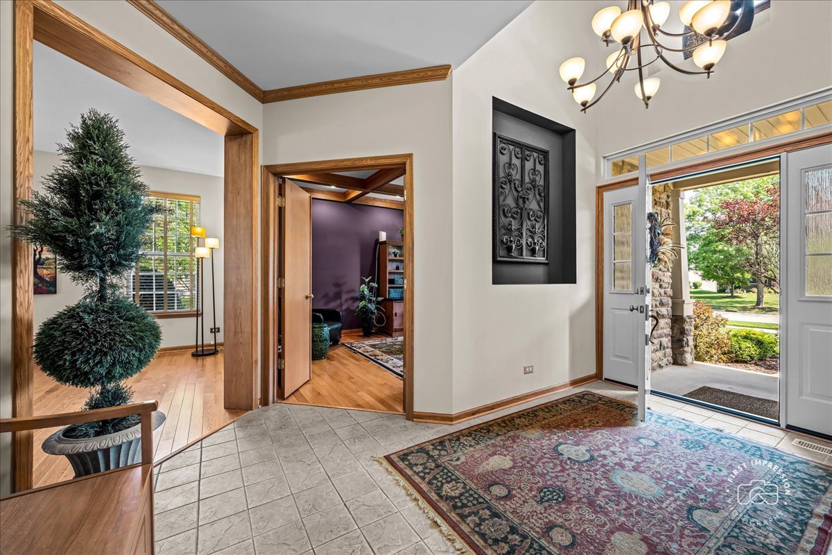 2682 Bauer Road North Aurora, IL 60542 - Photo 5 of 33