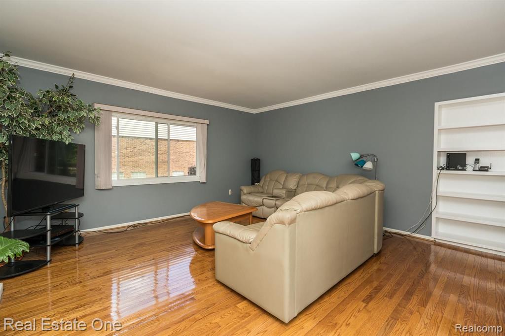 1401 Lomas Verdes Rochester Hills, MI 48306 - Photo 21 of 42