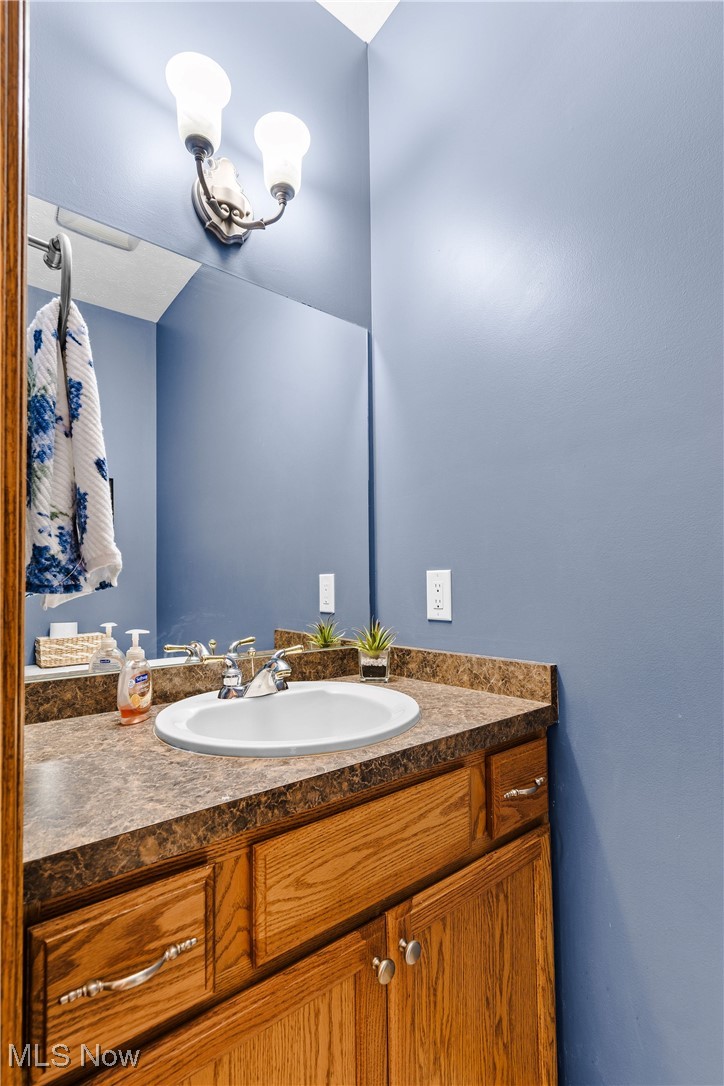 7644 Morley Road Mentor, OH 44060 - Photo 22 of 50 Powder Room vanity