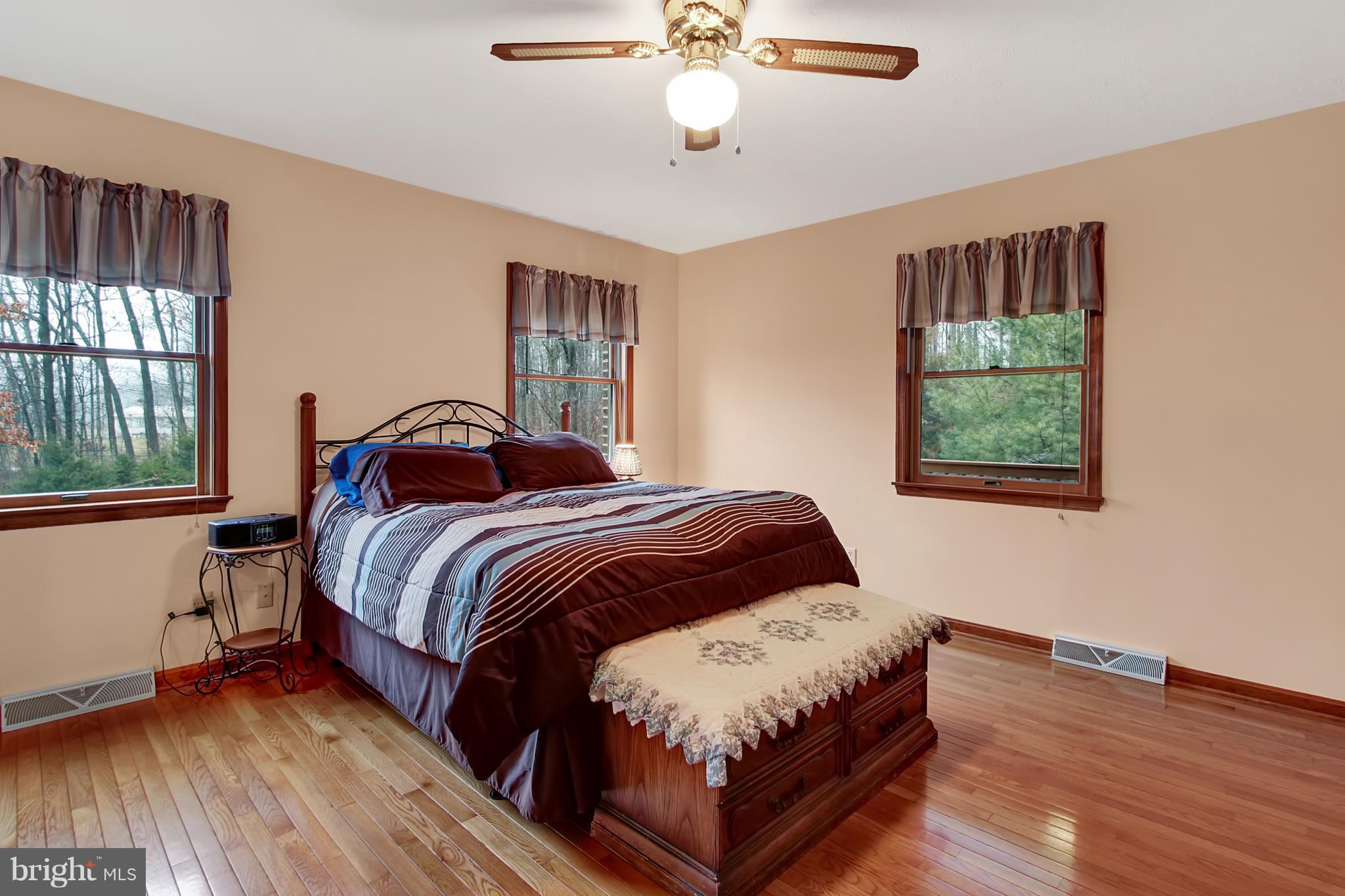 193 Smith Road York Springs, PA 17372 - Photo 11 of 36 Gallery Image 11