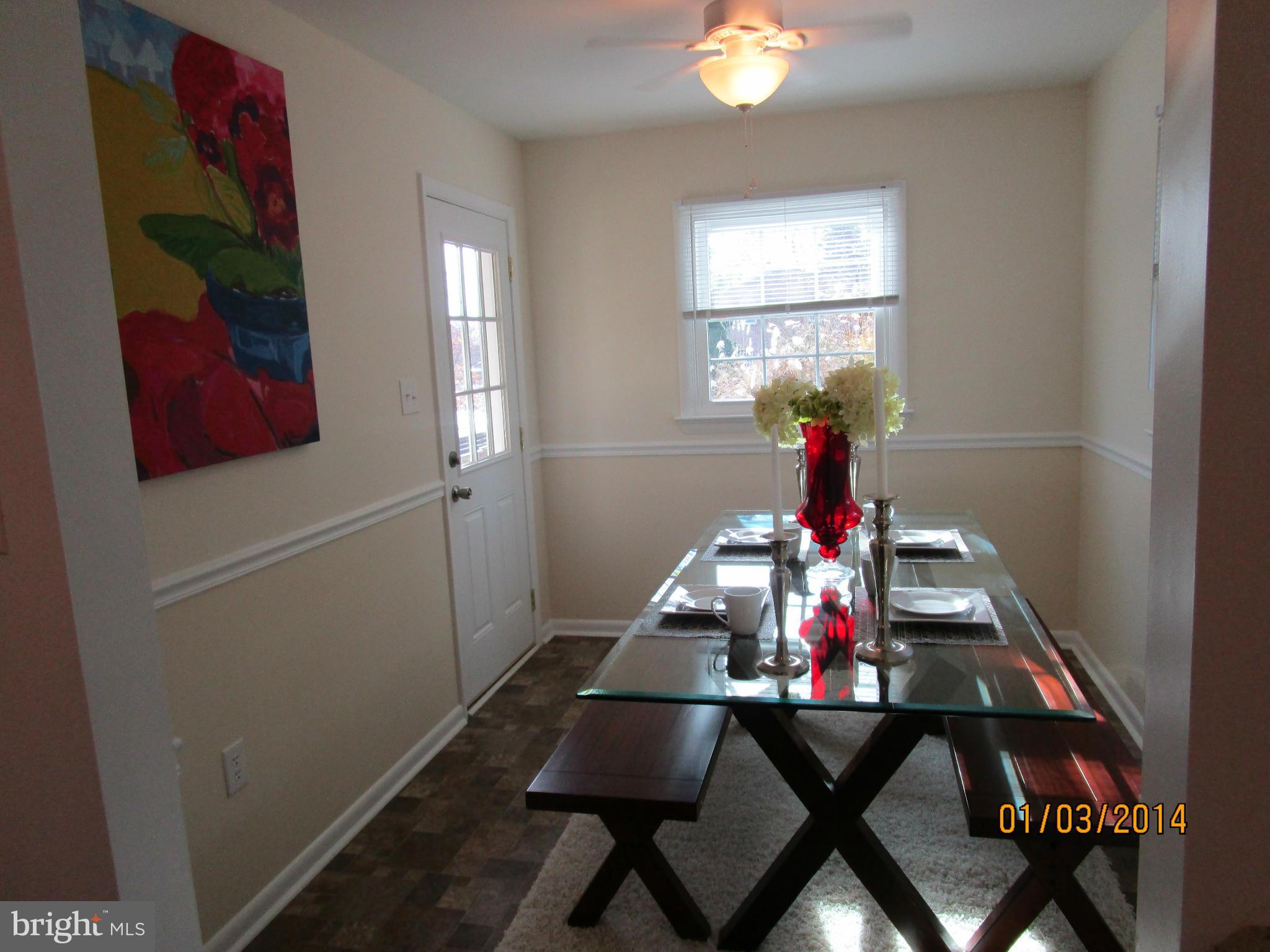 55 Nottingham Road Hagerstown, MD 21740 - Photo 6 of 22 Dining Room