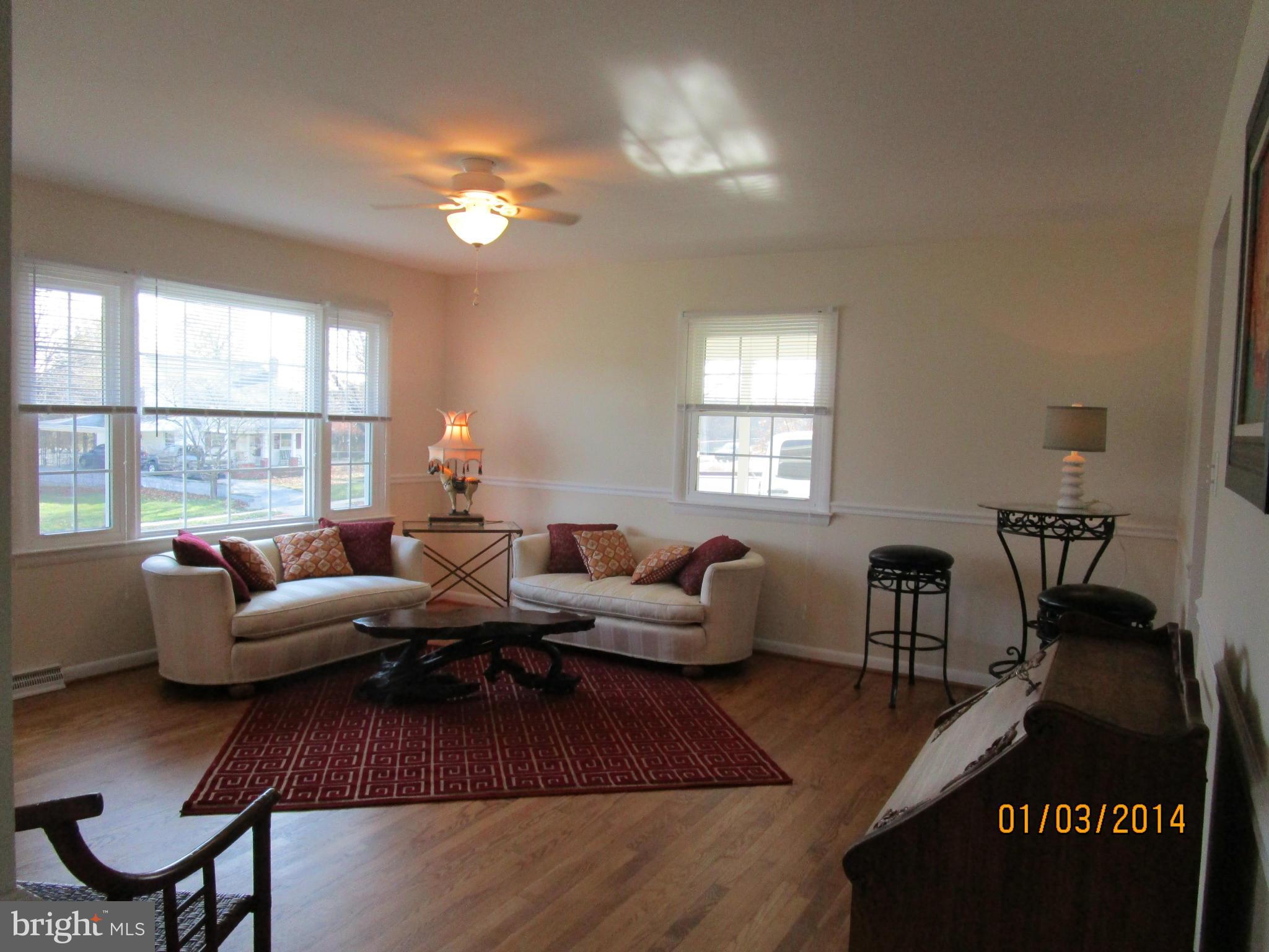 55 Nottingham Road Hagerstown, MD 21740 - Photo 9 of 22 Family Room