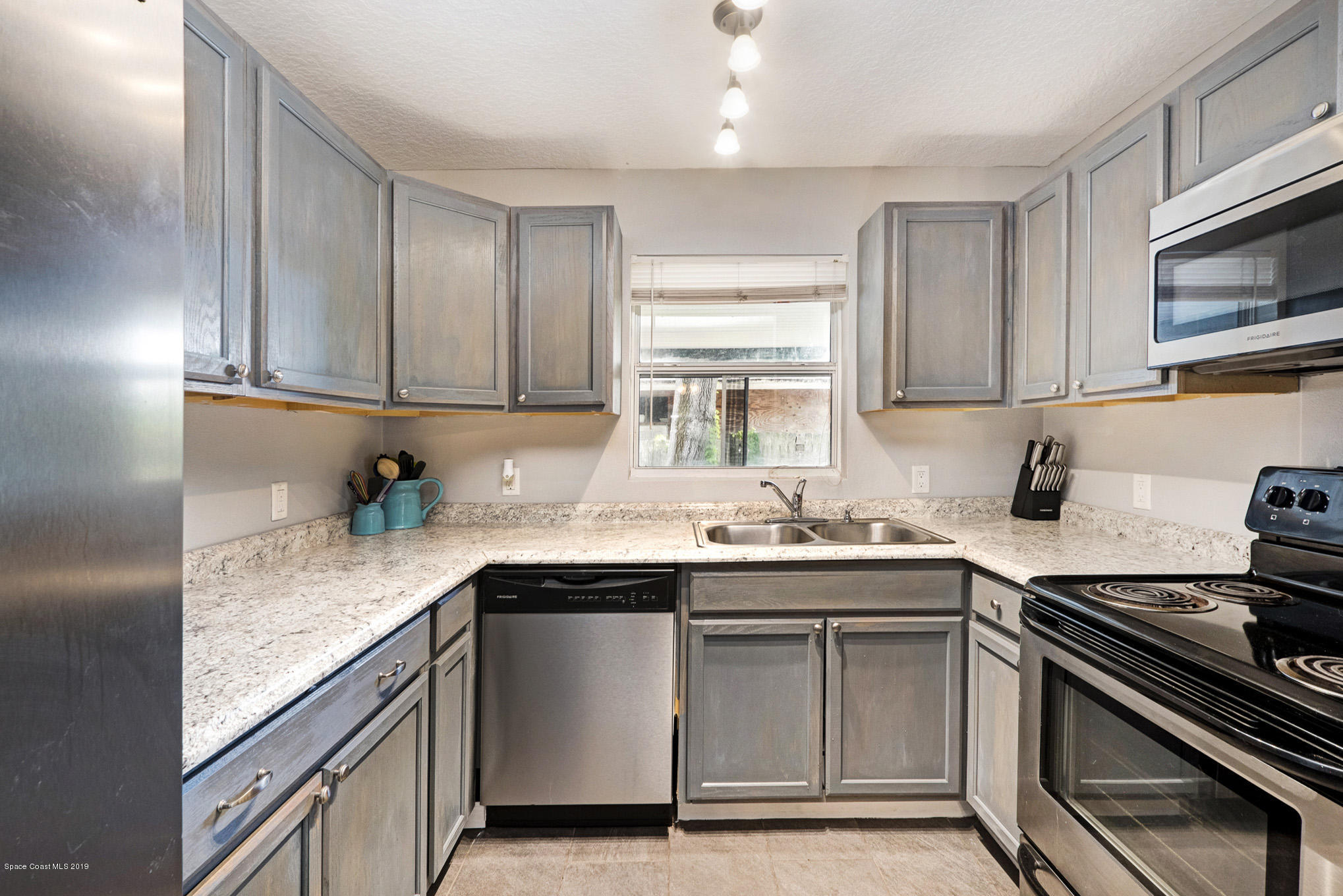 1010 Hayden Road Rockledge, FL 32955 - Photo 5 of 23 DSCF3740_1