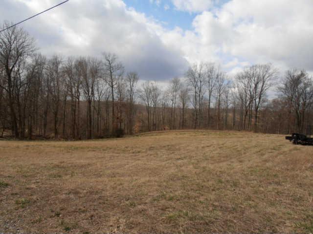 1568 Camp Ravine Road Burns, TN 37029 - Photo 9 of 20