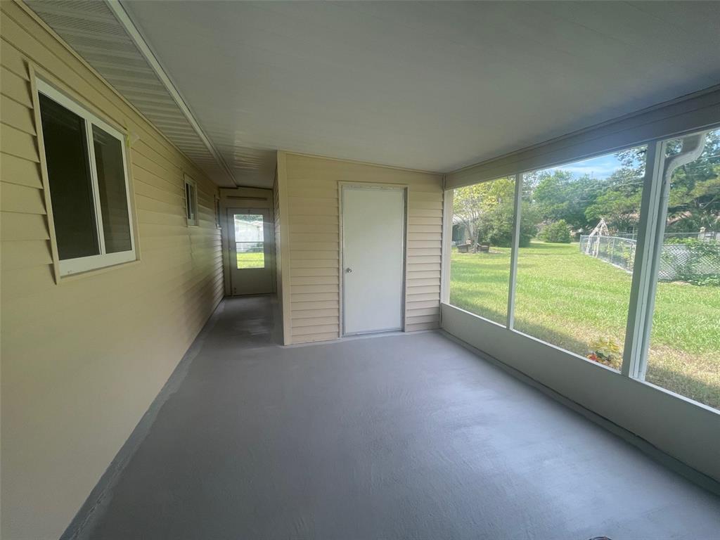 10028 Southwest 88th Terrace Ocala, FL 34481 - Photo 16 of 22 a view of a room with window