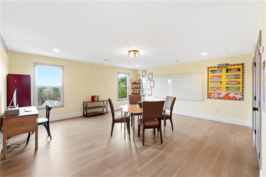 4675 Bluffside Court Marietta, GA 30066 - Photo 15 of 40