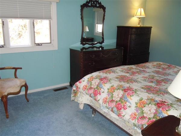 21 Dodge Road Boston, MA 02136 - Photo 8 of 12