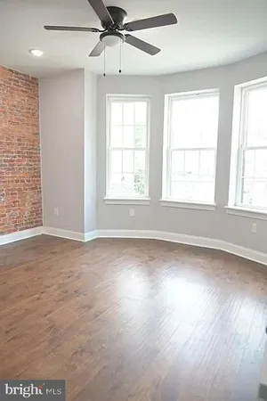 $1,000 | 4139 West Girard Avenue, Unit 4, Philadelphia, PA 19104