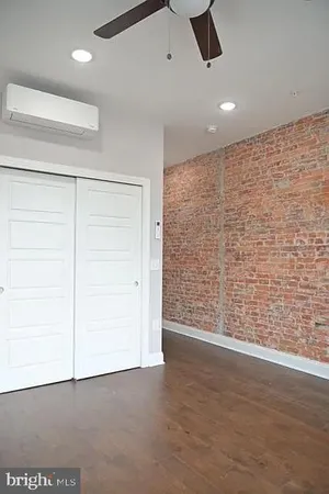 $1,000 | 4139 West Girard Avenue, Unit 4, Philadelphia, PA 19104