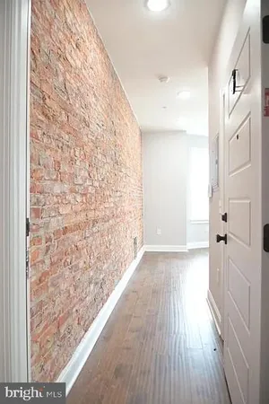 $1,000 | 4139 West Girard Avenue, Unit 4, Philadelphia, PA 19104