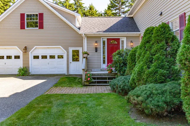 $1,094,000 | 177 Richtown Road, Tremont, ME 04612