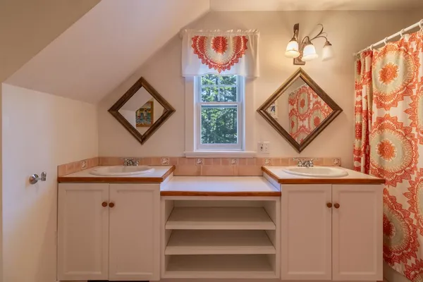 $1,028,000 | 177 Richtown Road, Tremont, ME 04612