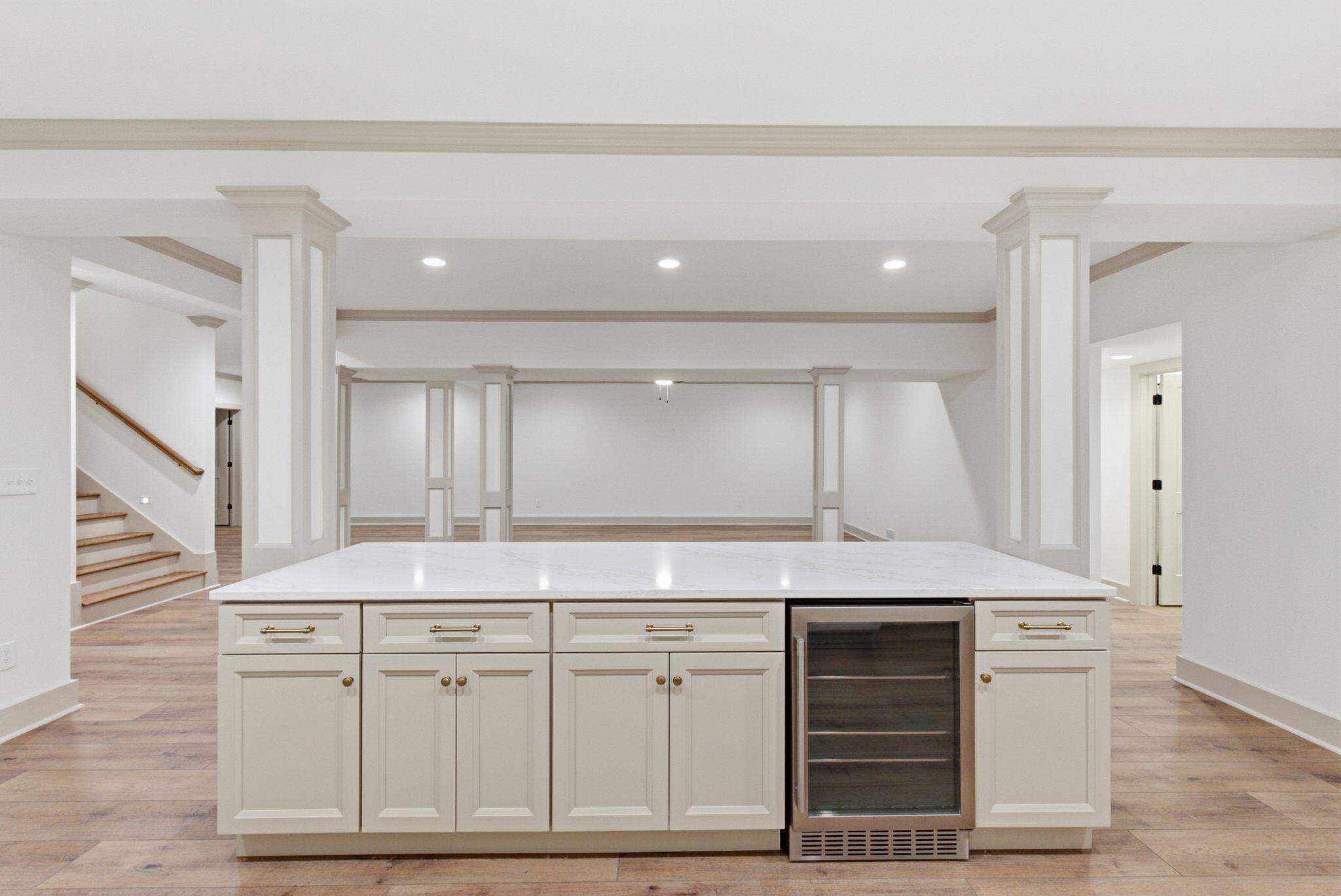 112 Pin Tail Road Nicholasville, KY 40356 - Photo 64 of 73 Basement wet bar.