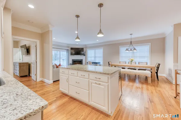 $589,900 | 39 Harvest Court, Unit 39, Newington, CT 06111