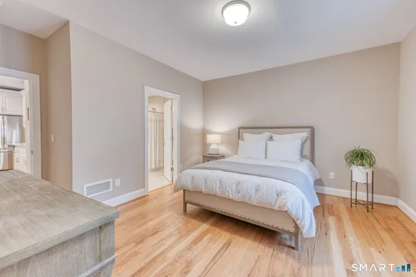 $589,900 | 39 Harvest Court, Unit 39, Newington, CT 06111