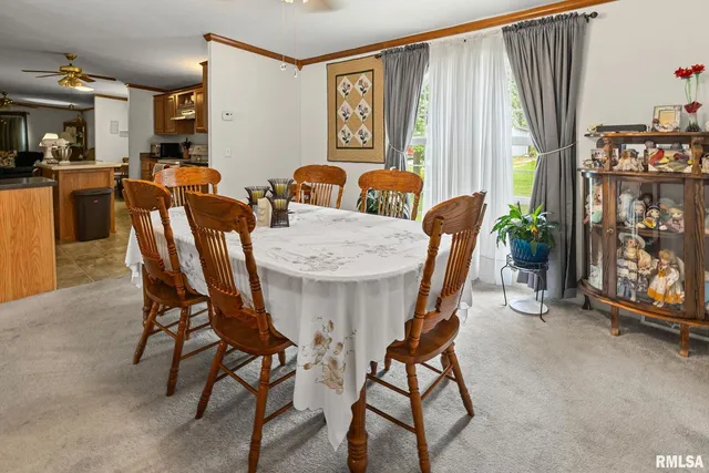 $189,000 | 1111 South Jefferson Street, Salem, IL 62881