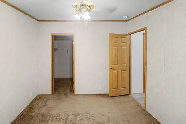 $179,900 | 1111 South Jefferson Street, Salem, IL 62881