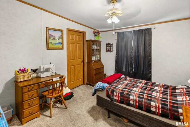 $189,000 | 1111 South Jefferson Street, Salem, IL 62881