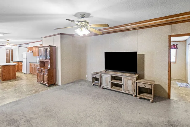 $179,900 | 1111 South Jefferson Street, Salem, IL 62881