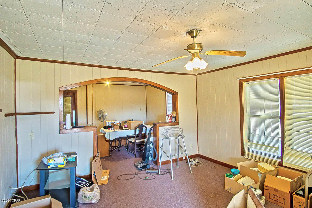 48 Corbin Road Cottondale, FL 32431 - Photo 7 of 34