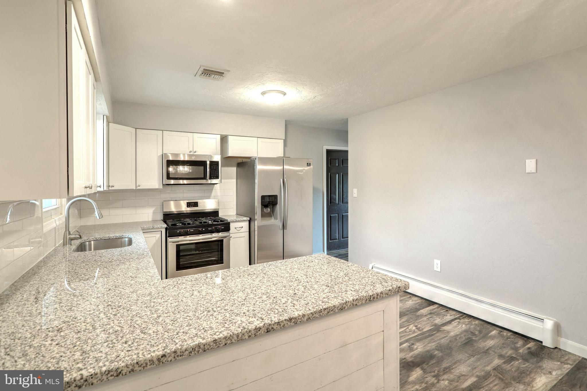 175 Homeland Road York, PA 17403 - Photo 12 of 28