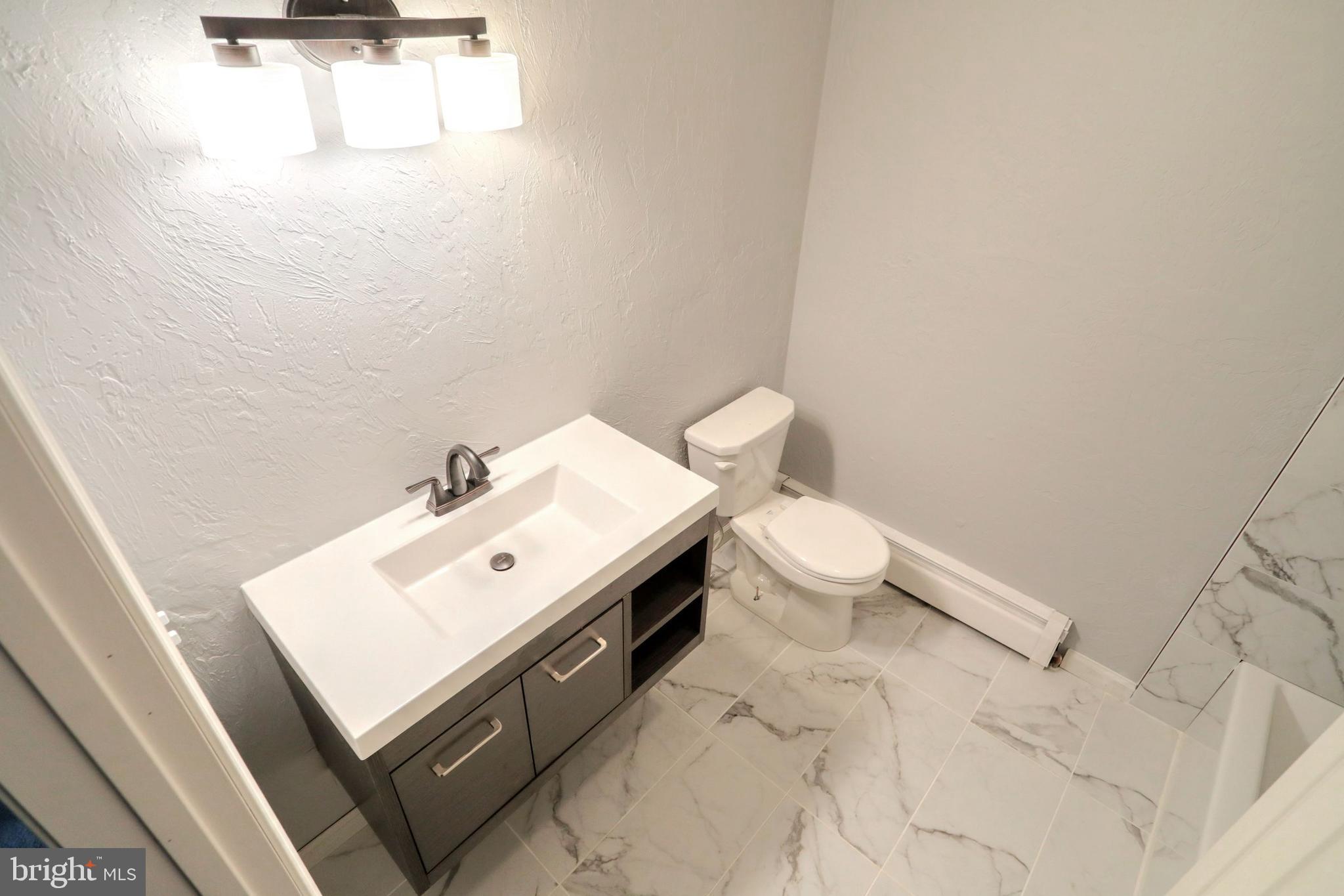 175 Homeland Road York, PA 17403 - Photo 16 of 28