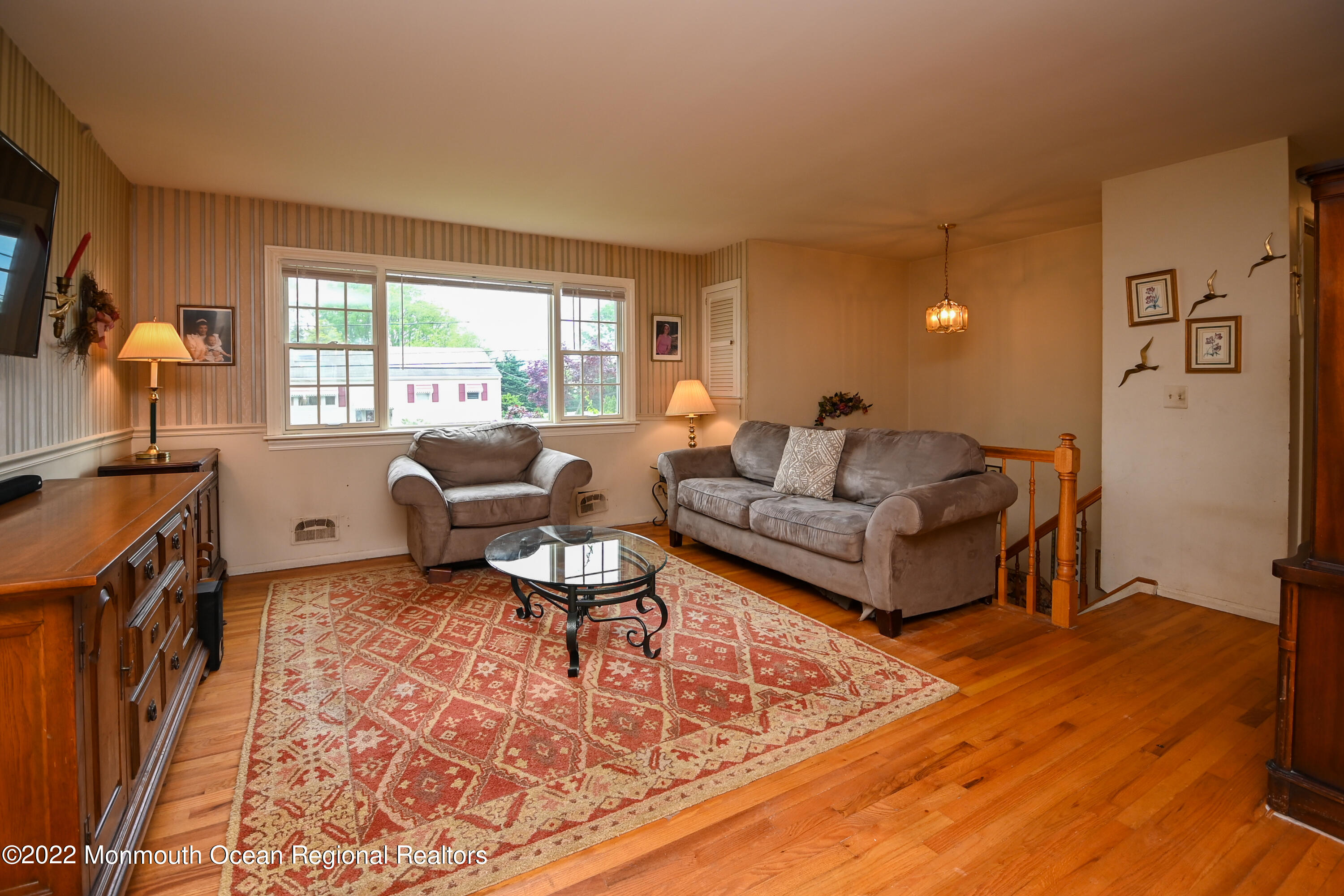 118 Milford Road Neptune Township, NJ 07753 - Photo 12 of 43 Living Room - Level 2