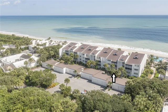$8,500 | 8416 Oceanside Drive, Unit F11, Vero Beach, FL 32963