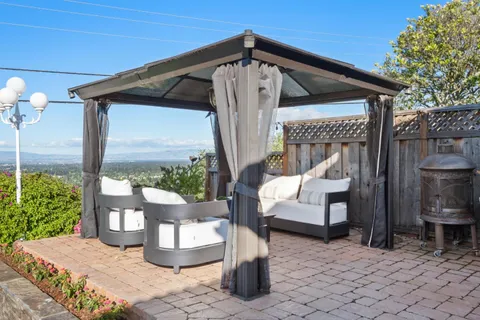 $4,688,800 | 1111 Eden Bower Lane, Redwood City, CA 94061