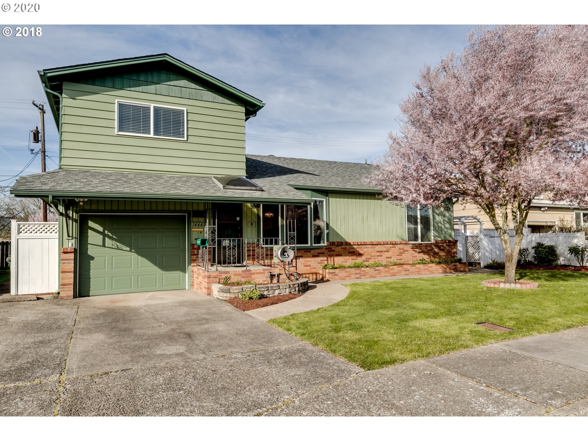 1444 Modoc Street Springfield, OR 97477 - Photo 1 of 23