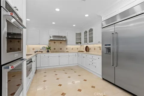 $4,300,000 | 2 Belcourt Drive, Newport Beach, CA 92660