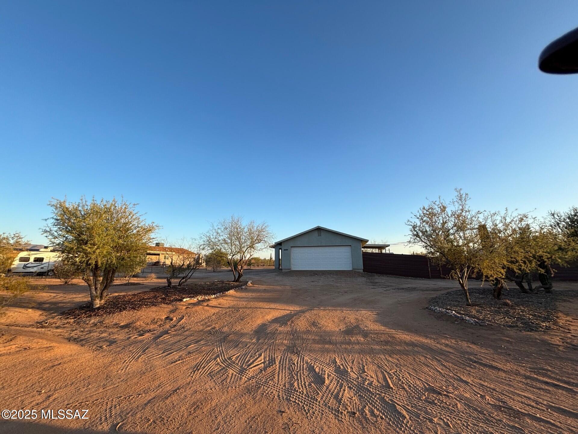 5669 North Avra Road Tucson, AZ 85743 - Photo 20 of 21 Gallery Image 20