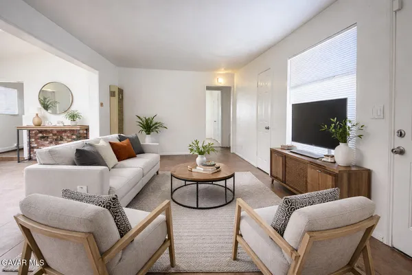 $355,000 | 44104 Carolside Avenue, Lancaster, CA 93535