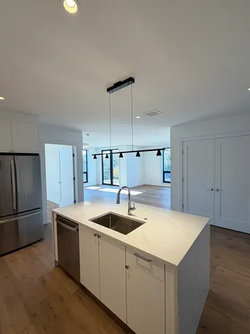 $4,500 | 1121 Dorchester Avenue, Unit 206, Boston, MA 02125